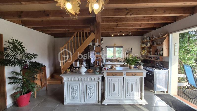 Maison - 100 m² - 4 pièces