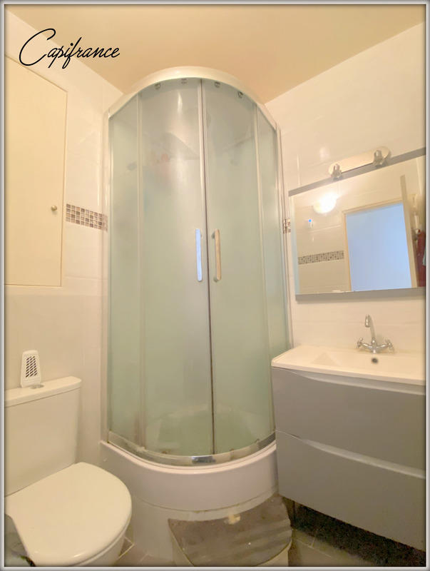 Appartement - 99 m² - 5 pièces