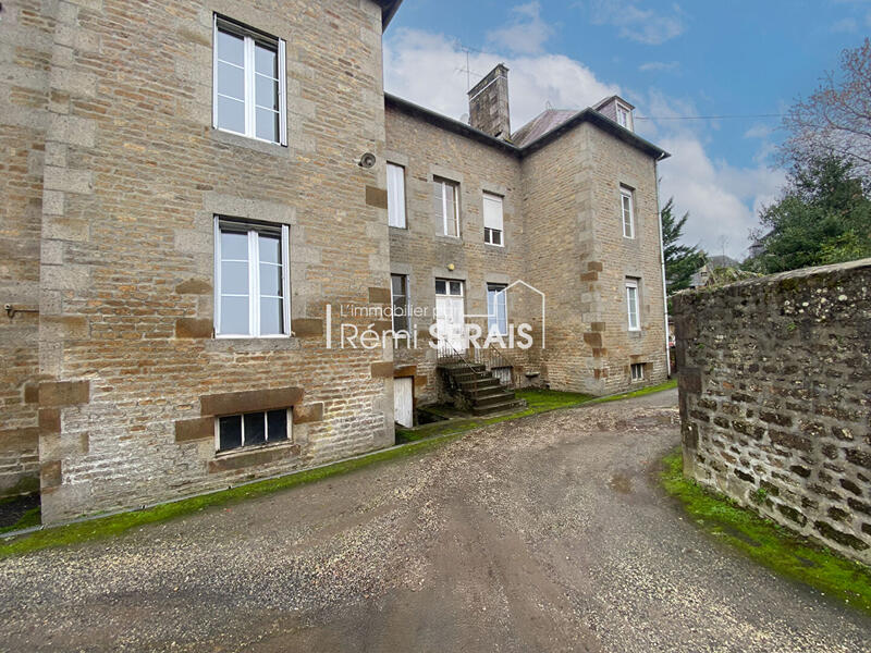 Immeuble - 15 pièces