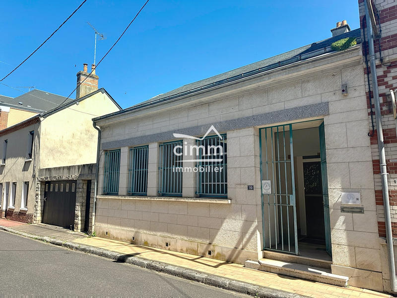 Bureau - 79 m² - 2 pièces