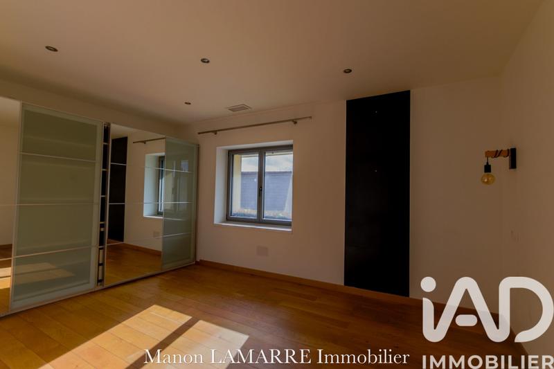 Maison - 181 m² - 7 pièces