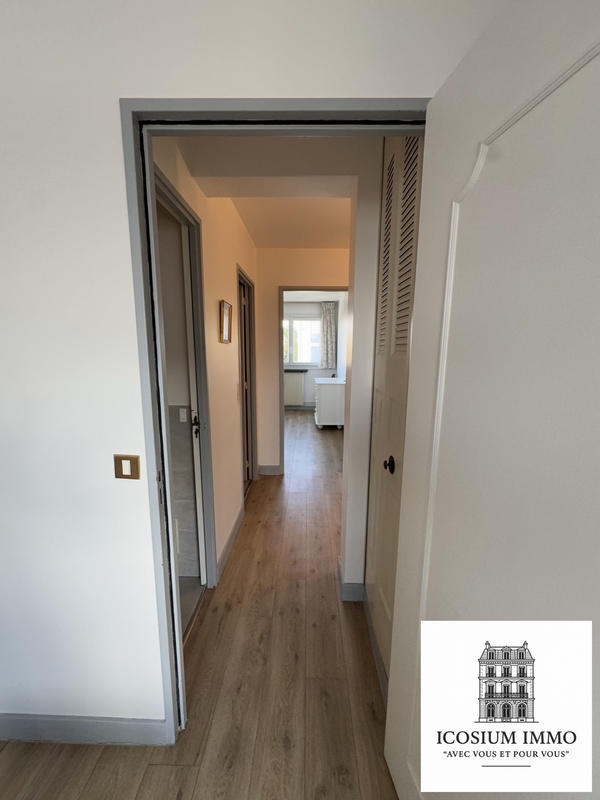 Appartement - 92 m² - 4 pièces