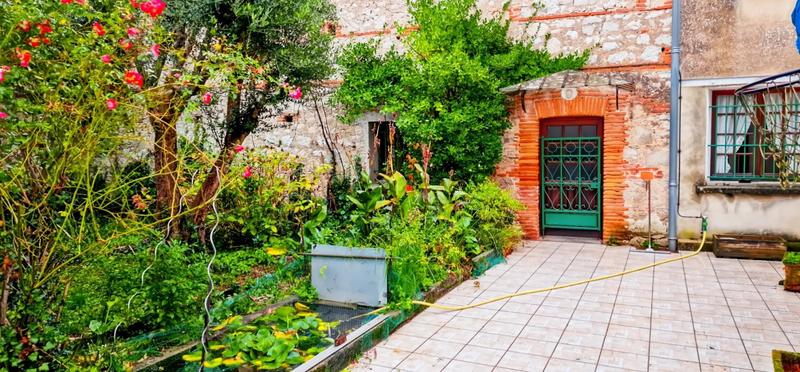 Maison d'architecte - 236 m² - 9 pièces