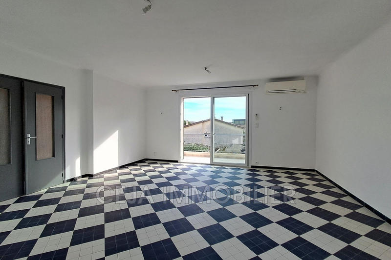 Appartement - 102 m² - 4 pièces