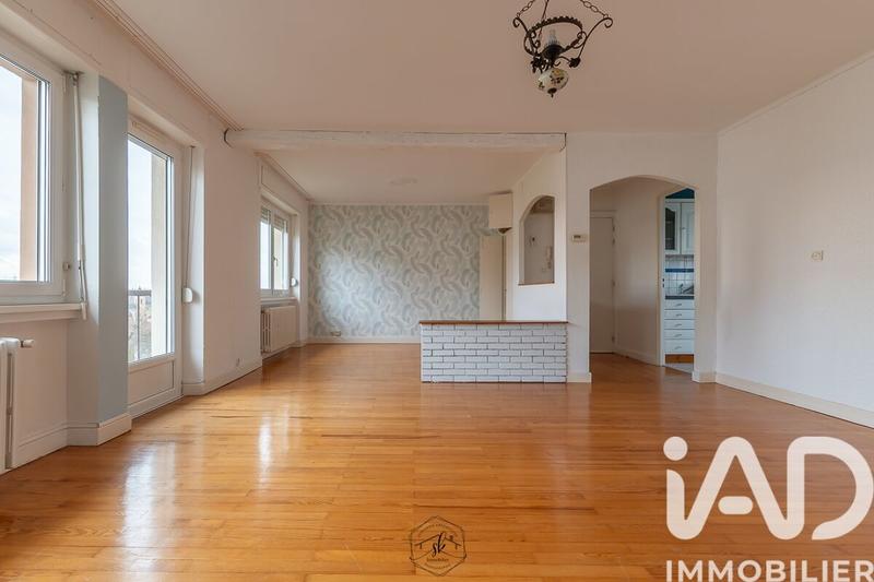 Appartement - 80 m² - 4 pièces