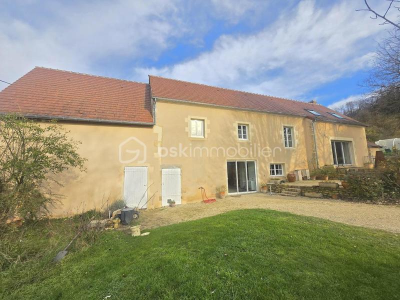 Corps de ferme - 188 m² - 5 pièces