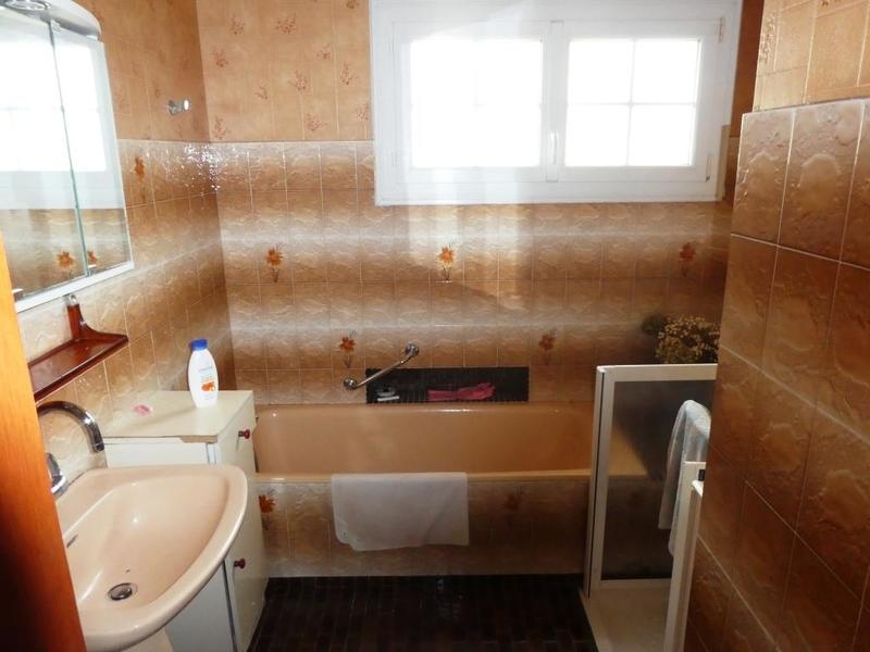 Maison - 92 m² - 5 pièces