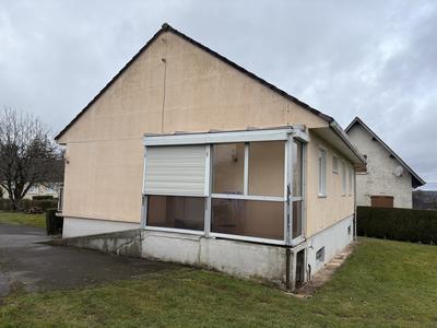 Maison - 80 m² - 4 pièces