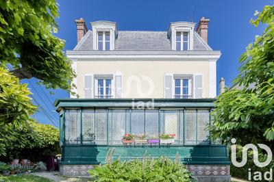 Maison - 162 m² - 7 pièces