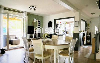 Maison - 106 m² - 6 pièces