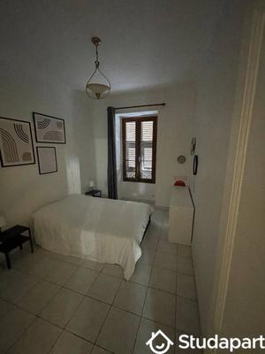 Chambre - 1 m² - 1 pièce