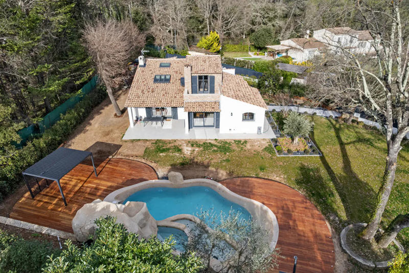 Villa - 210 m² - 7 pièces