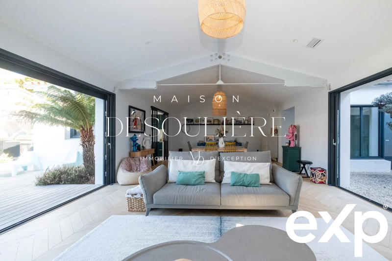 Villa - 200 m² - 7 pièces