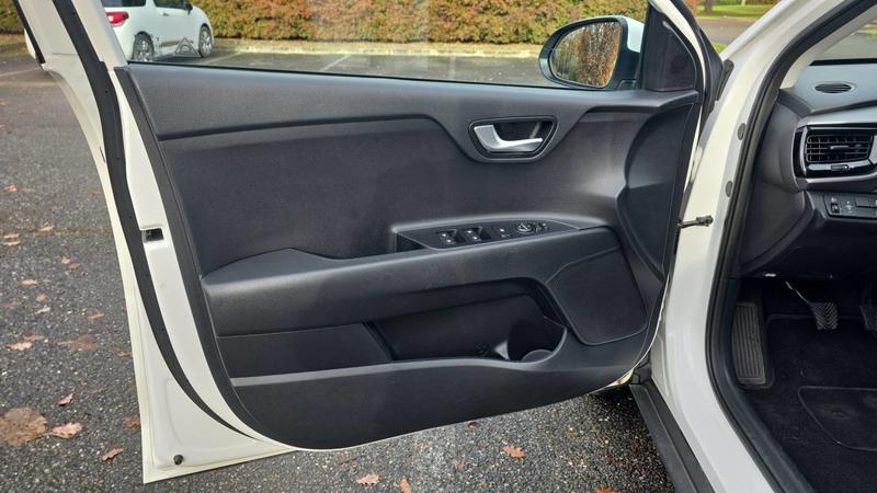 Kia Stonic 1.0 t-GDi 120 Design Business