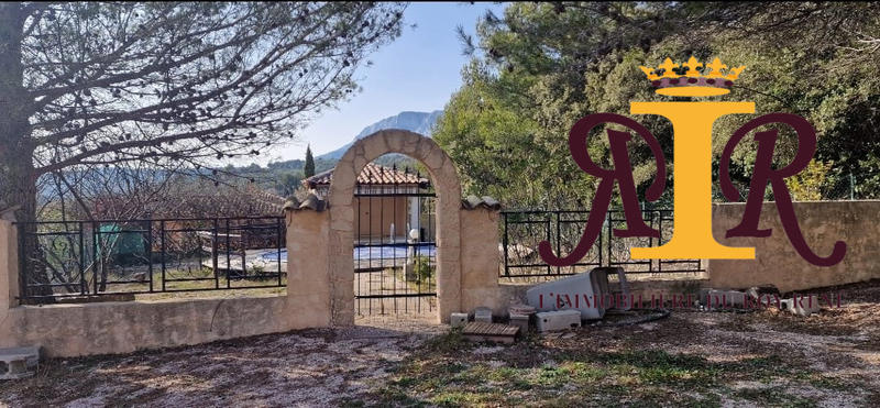 Maison - 163 m² - 8 pièces