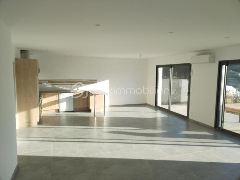 Villa - 105 m² - 4 pièces