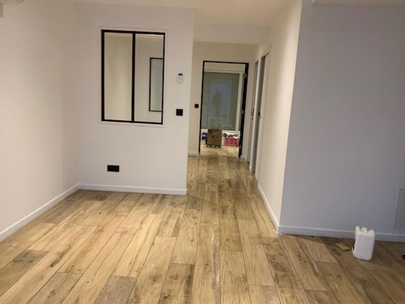 Bureau - 93 m² - 8 pièces