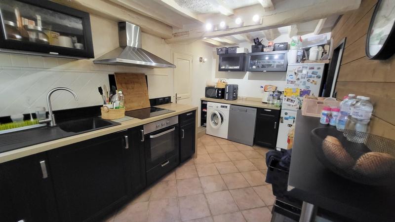 Maison - 90 m² - 5 pièces