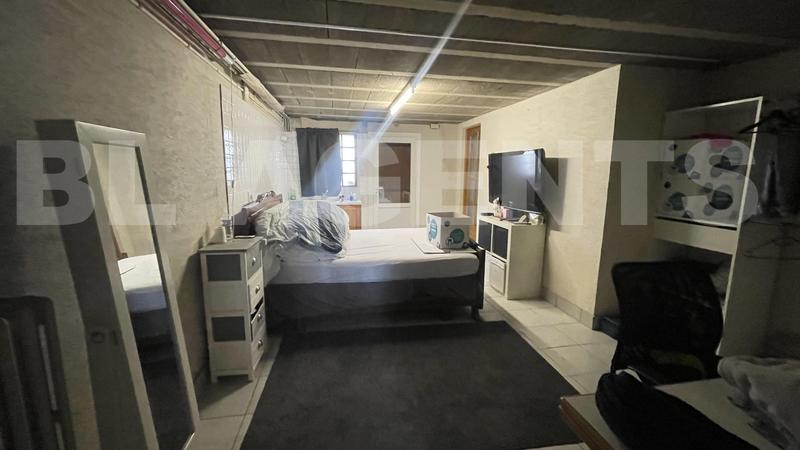 Maison traditionnelle - 86 m² - 4 pièces