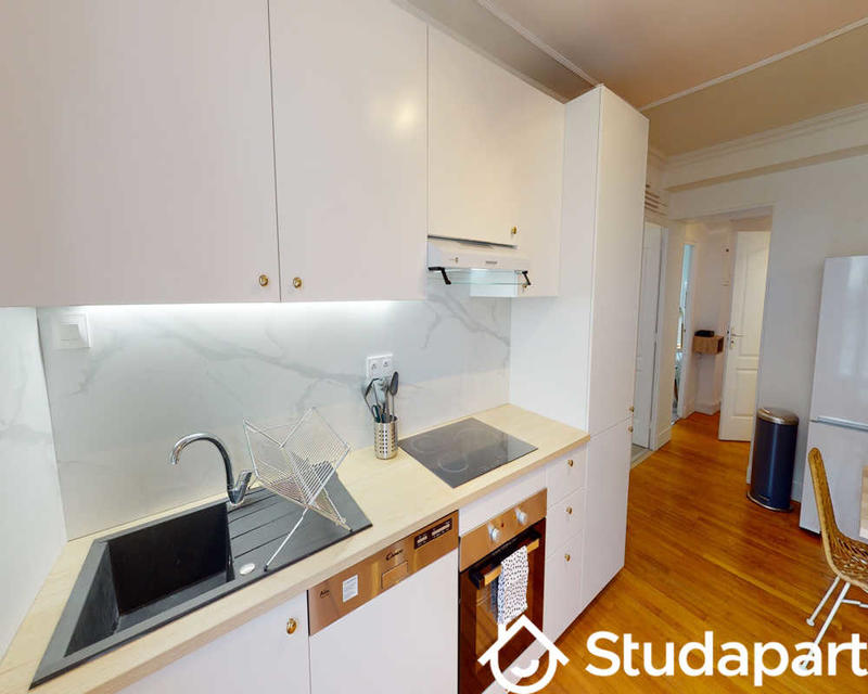 Chambre - 160 m² - 1 pièce