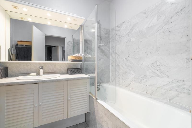 Appartement - 168 m² - 7 pièces