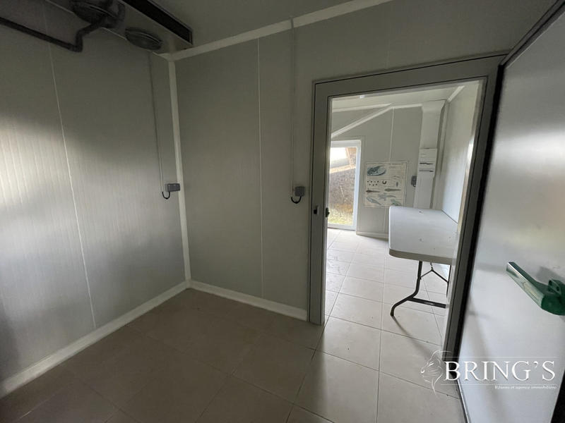 Maison - 186 m² - 7 pièces