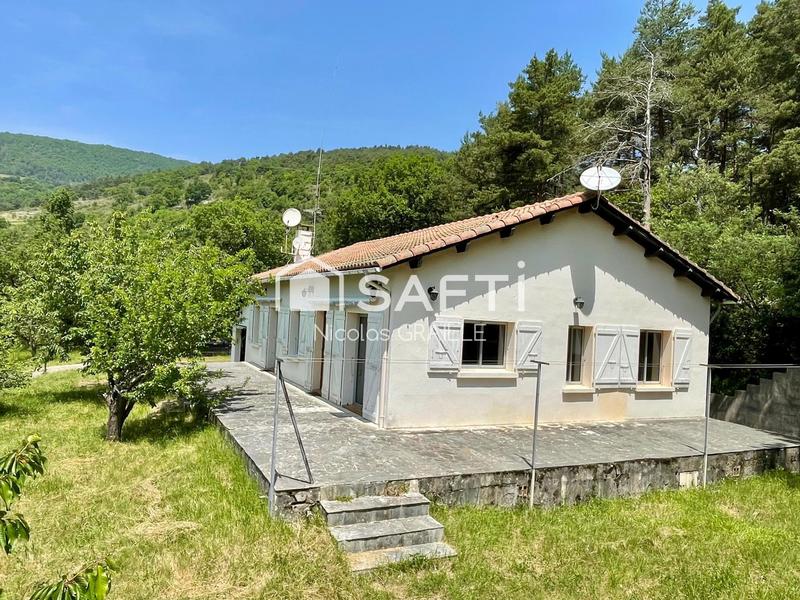 Maison - 120 m² - 6 pièces