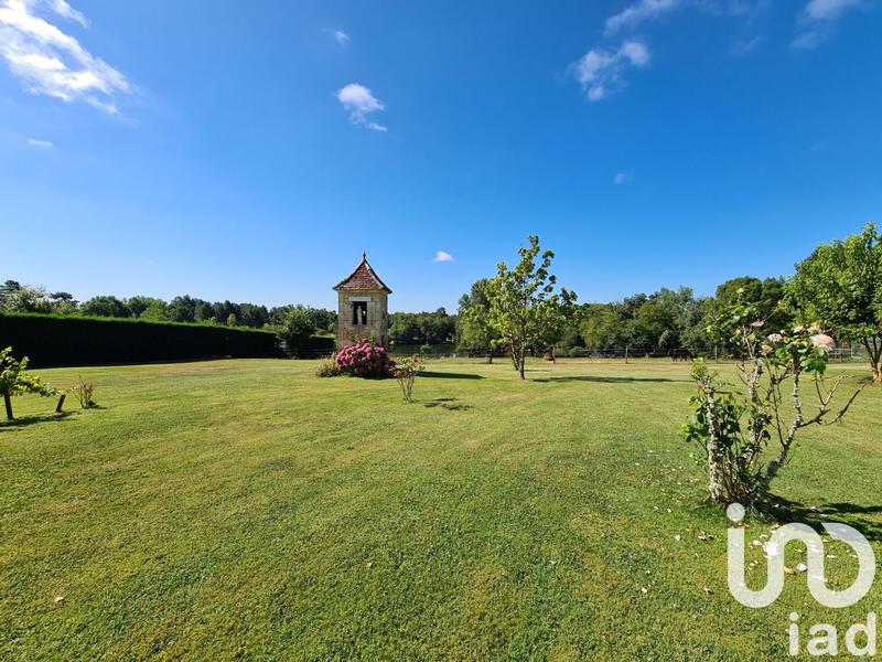 Maison - 202 m² - 6 pièces