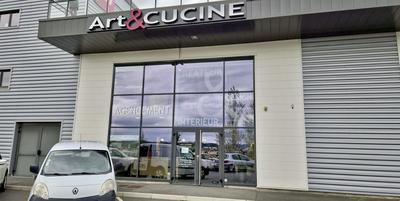 Local commercial - 62 m² - 1 pièce