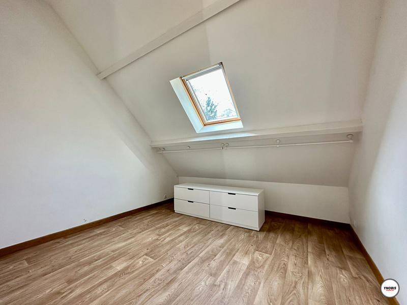 Maison - 284 m² - 12 pièces