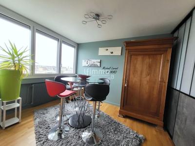 Appartement - 76 m² - 4 pièces