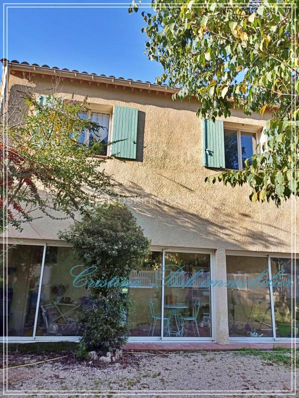 Villa - 110 m² - 4 pièces