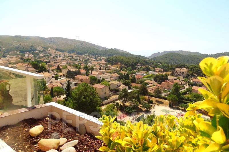 Appartement - 83 m² - 4 pièces