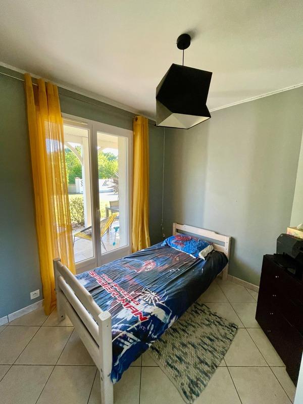 Maison - 107 m² - 6 pièces