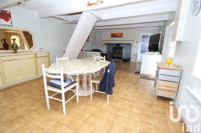 Maison - 110 m² - 8 pièces