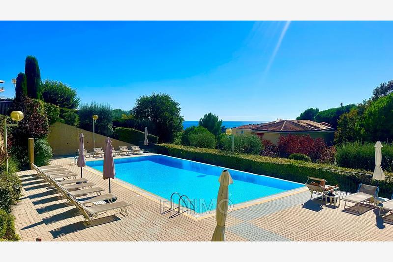 Appartement - 112 m² - 4 pièces