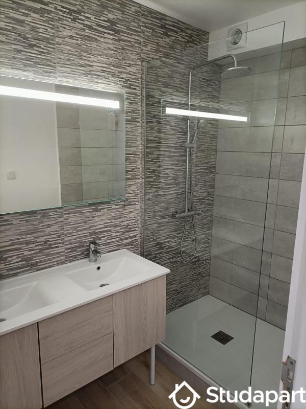 Chambre - 12 m² - 1 pièce