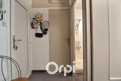 Studio - 33 m² - 1 pièce