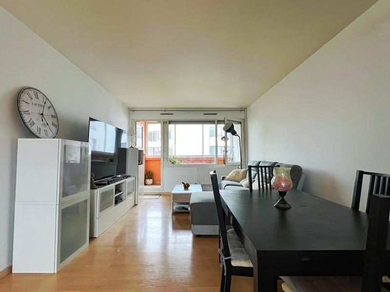 Appartement - 92 m² - 4 pièces