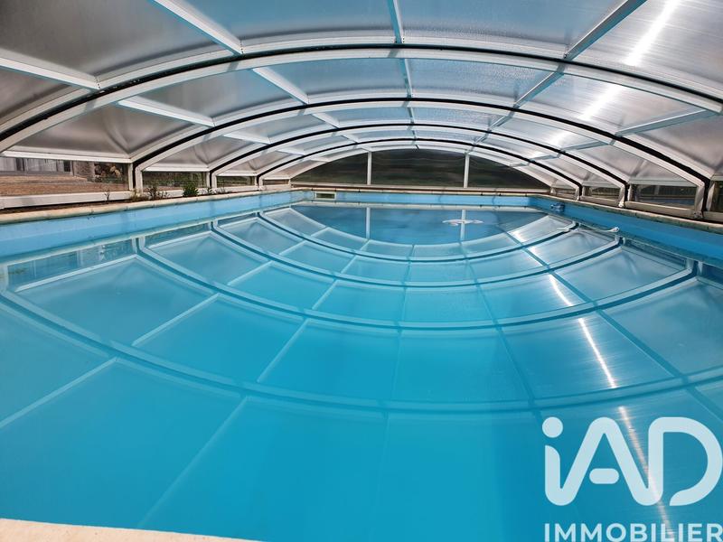 Maison de maîtres - 320 m² - 10 pièces