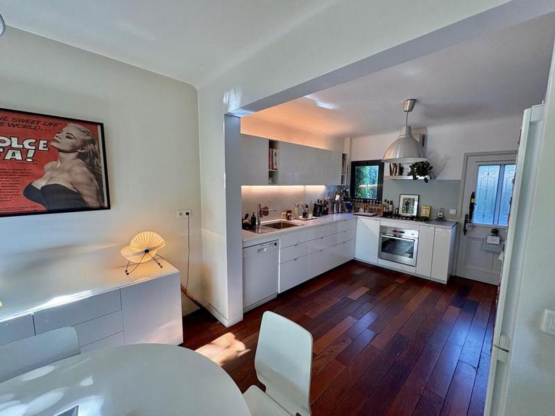 Maison - 108 m² - 6 pièces