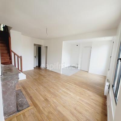 Appartement - 120 m² - 4 pièces