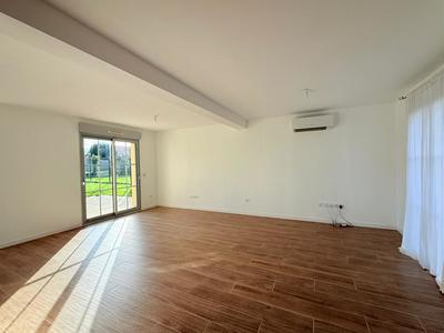 Maison - 96 m² - 5 pièces