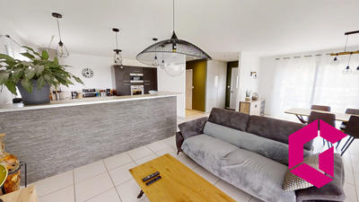 Maison - 125 m² - 5 pièces