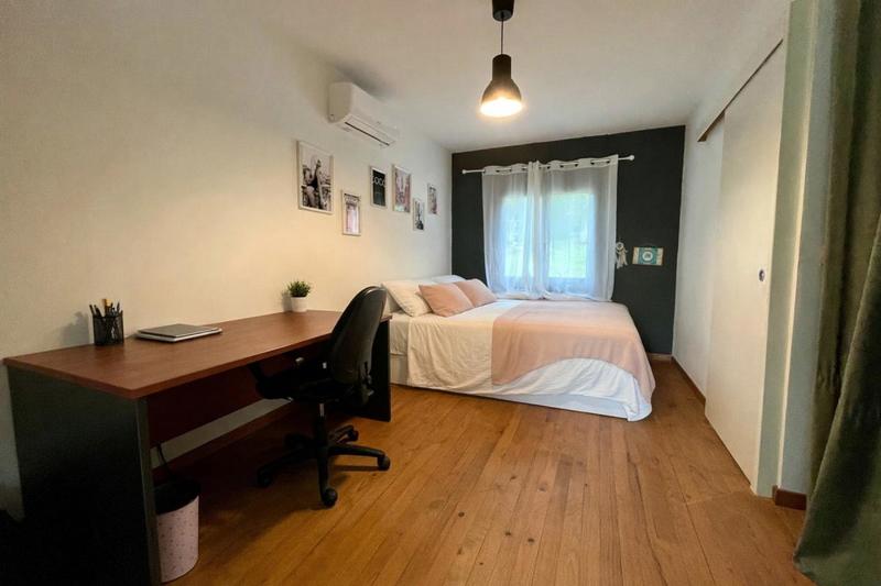 Maison - 165 m² - 5 pièces