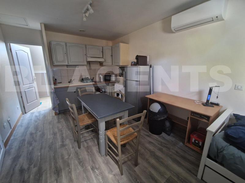 Pavillon - 175 m² - 10 pièces