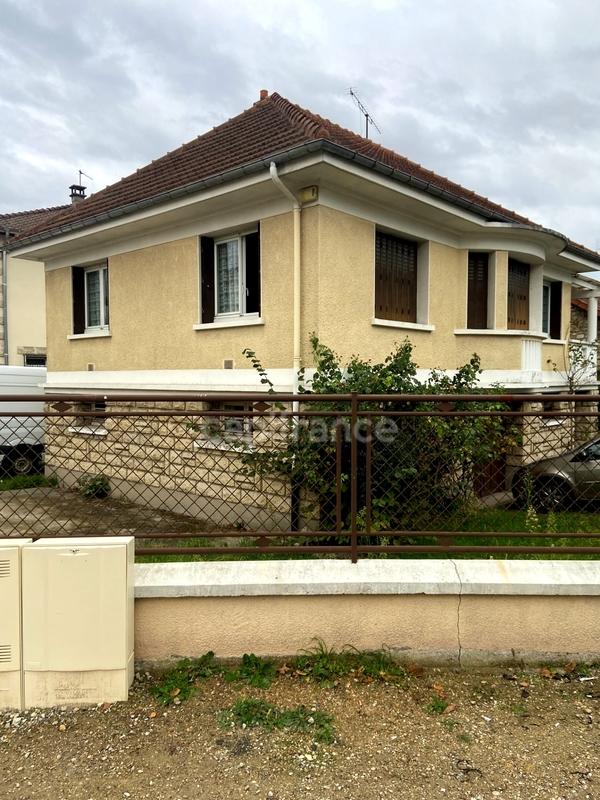 Maison - 75 m² - 4 pièces