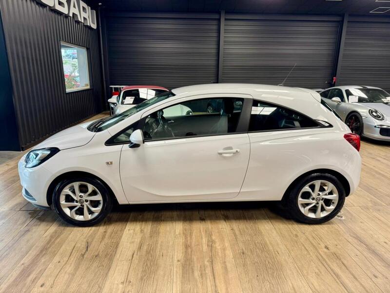 Opel Corsa 1.2 70ch Play 3p