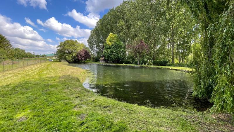 Terrain de loisirs - 3 439 m²