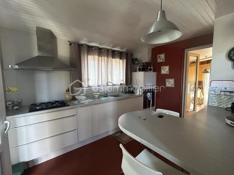 Maison - 166 m² - 6 pièces